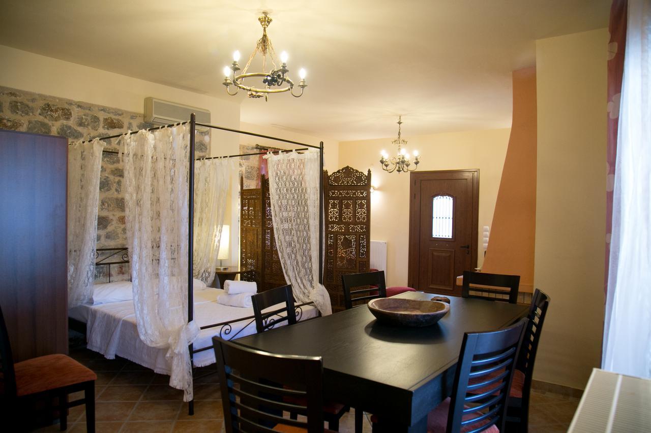 Hotel Sophia Limeni View à Areópoli Extérieur photo