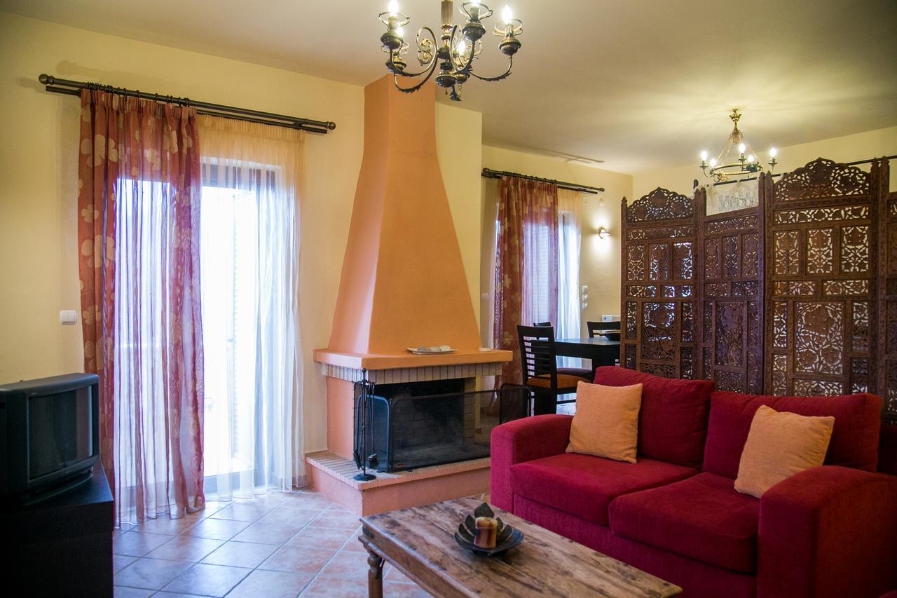 Hotel Sophia Limeni View à Areópoli Extérieur photo