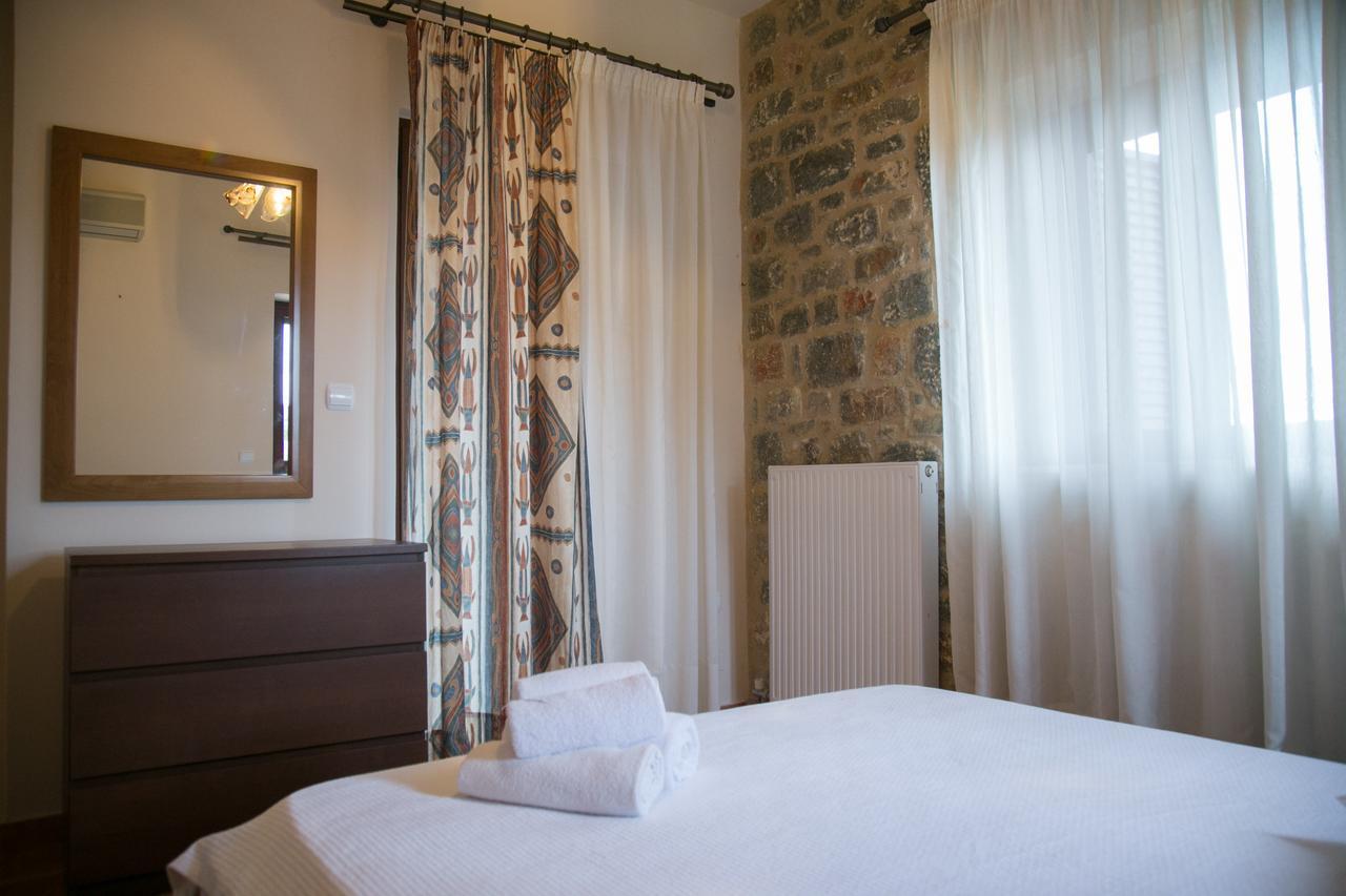 Hotel Sophia Limeni View à Areópoli Extérieur photo
