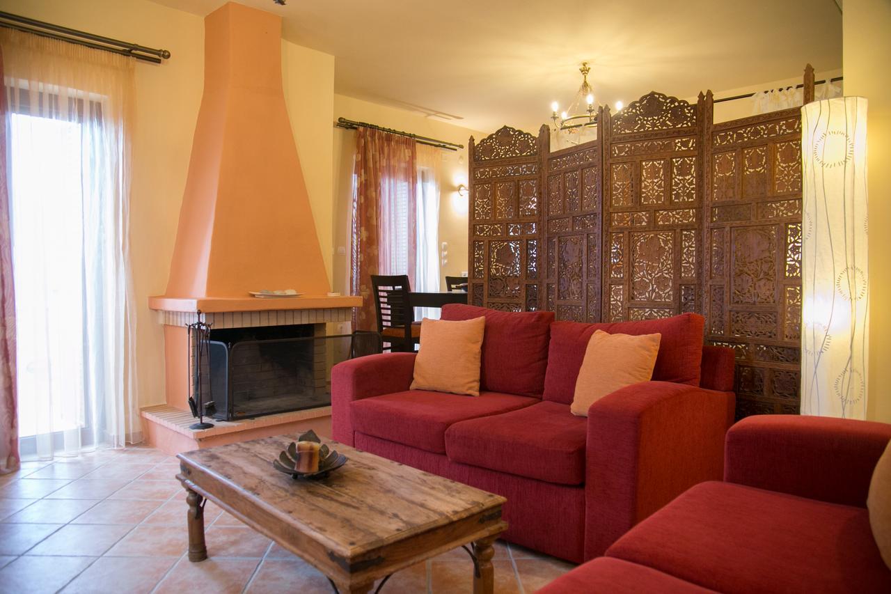 Hotel Sophia Limeni View à Areópoli Extérieur photo